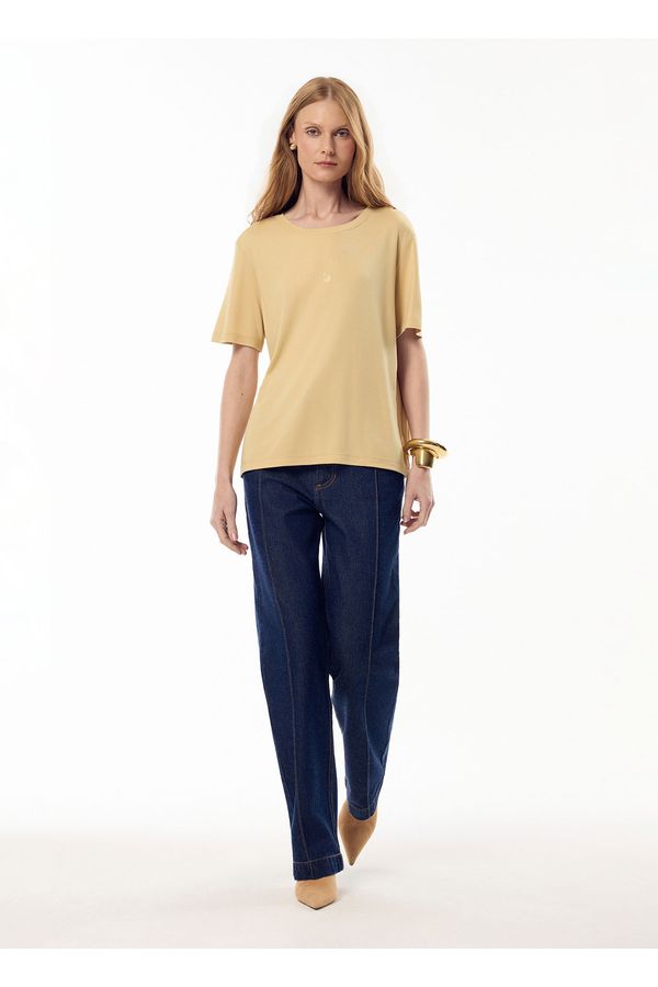 Camiseta Rosie Amarelo Piano